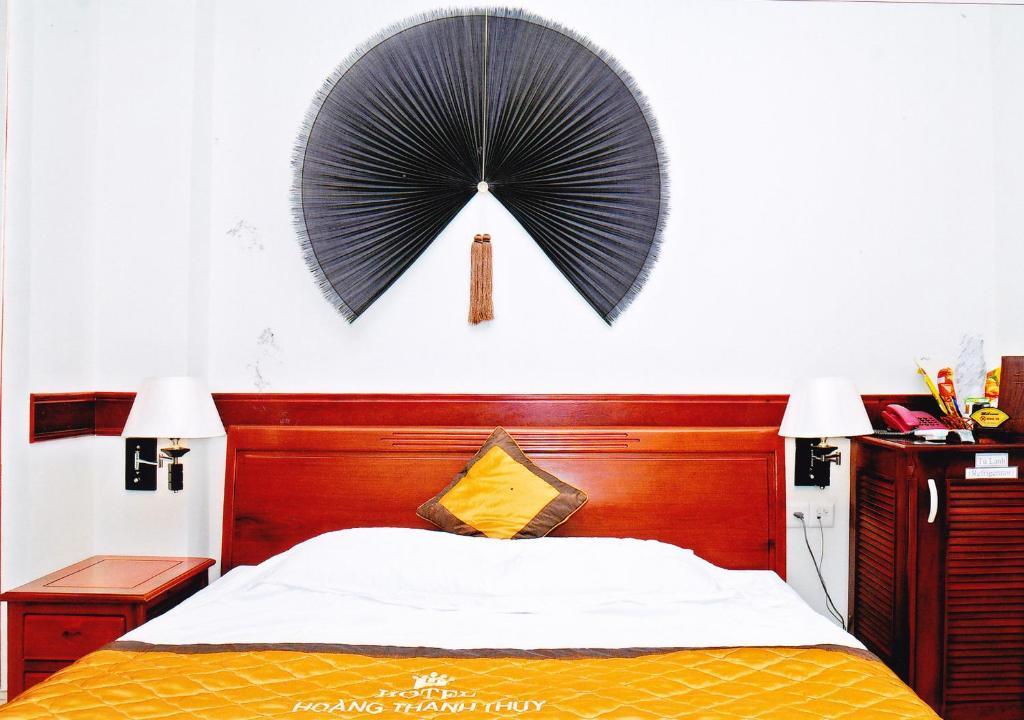 Hoang Thanh Thuy Airport Hotel 1 - Gan Am Thuc Dem Cho Hoang Hoa Tham Ho Chi Minh-Byen Værelse billede