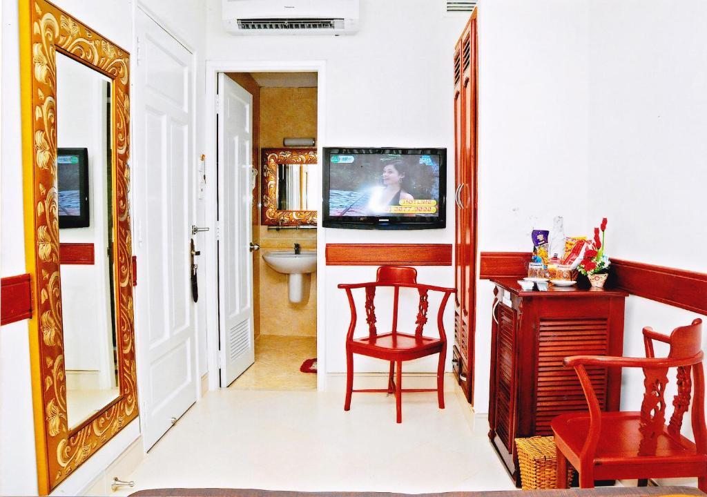 Hoang Thanh Thuy Airport Hotel 1 - Gan Am Thuc Dem Cho Hoang Hoa Tham Ho Chi Minh-Byen Eksteriør billede