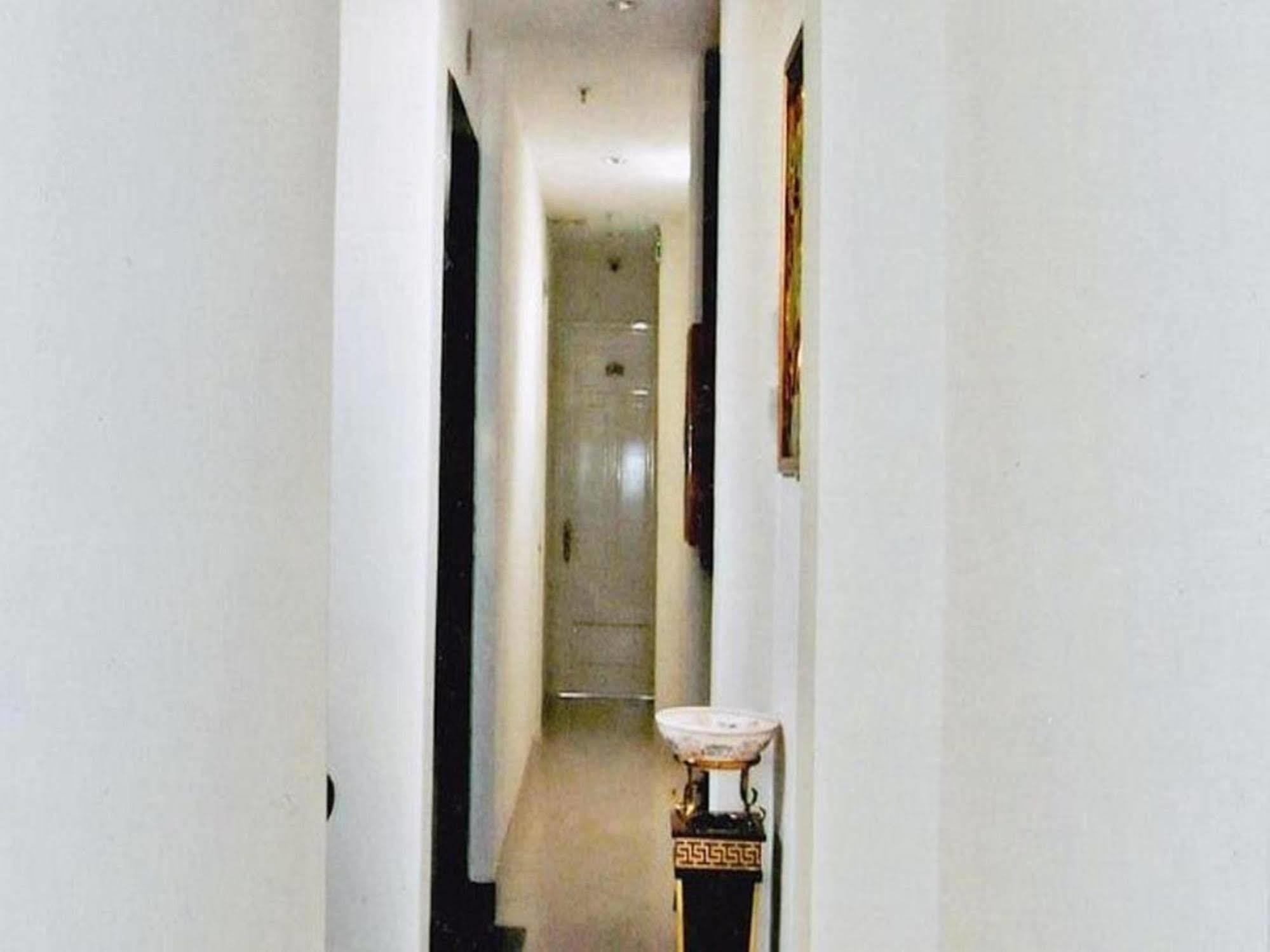 Hoang Thanh Thuy Airport Hotel 1 - Gan Am Thuc Dem Cho Hoang Hoa Tham Ho Chi Minh-Byen Eksteriør billede